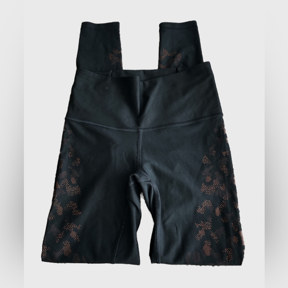 Lululemon full length leggings size 6